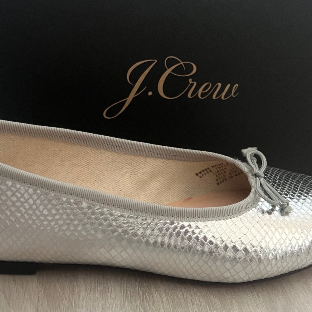 J Crew Zoe ballet flats Women Silver 8M